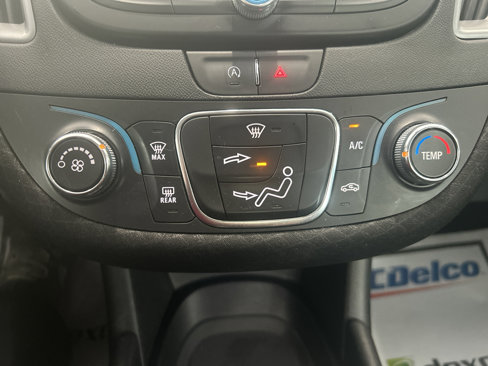 Used 2021 Chevrolet Malibu LS image 19
