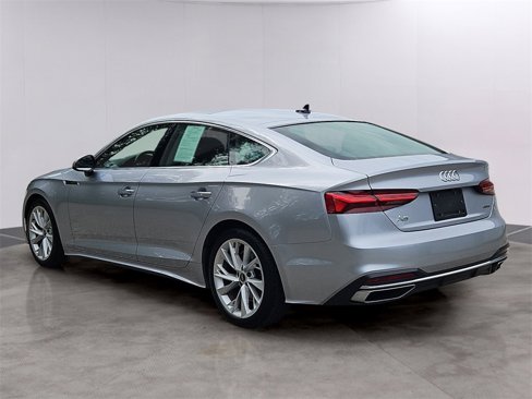 Used 2022 Audi A5 2.0T Premium image 6