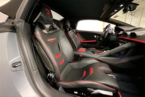 Used 2022 Lamborghini Huracan EVO image 28