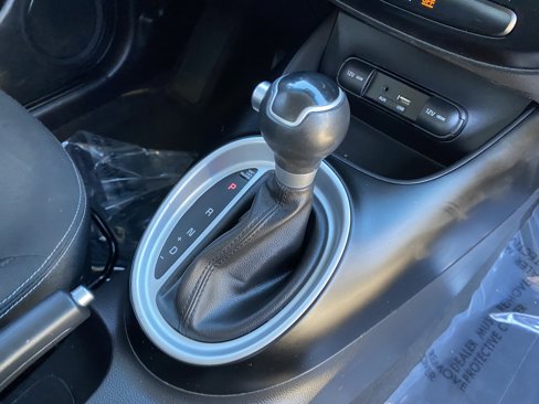 Used 2017 Kia Soul image 16