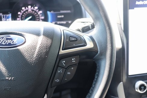 Used 2023 Ford Edge SEL image 29