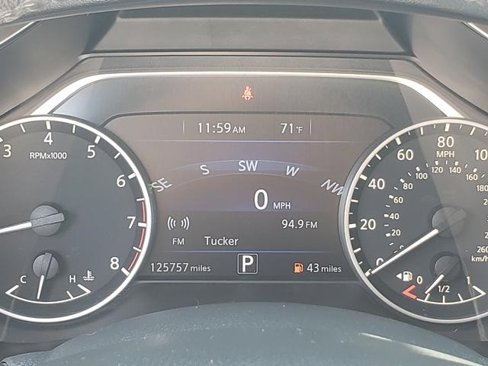Used 2015 Nissan Murano SV image 27