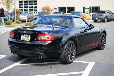 Used 2015 MAZDA MX-5 Miata Club image 3