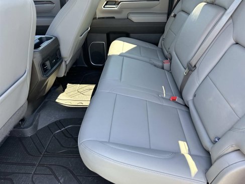 Used 2024 Chevrolet Silverado 2500 LT w/ All Star Edition image 31