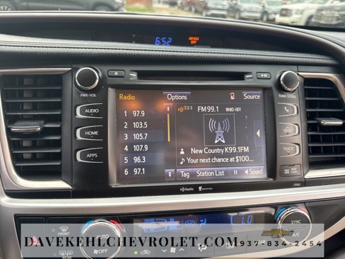 Used 2015 Toyota Highlander XLE image 13