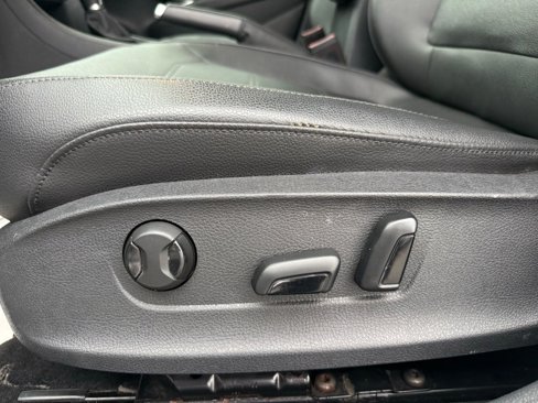 Used 2018 Volkswagen Passat 2.0T R-Line image 19