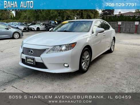 Used 2015 Lexus ES 300h image 1