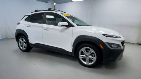 Used 2023 Hyundai Kona SEL image 15
