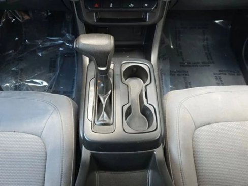 Used 2020 Chevrolet Colorado W/T w/ WT Convenience Package image 13