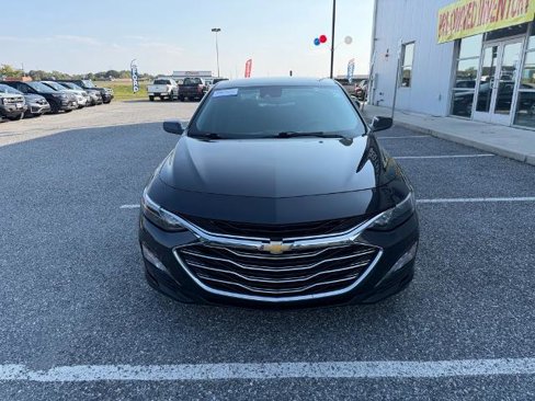 Used 2023 Chevrolet Malibu LT image 3