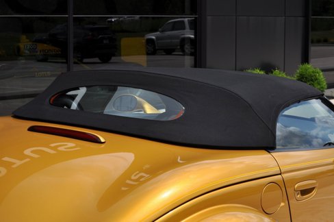 Used 2002 Chrysler Prowler image 25