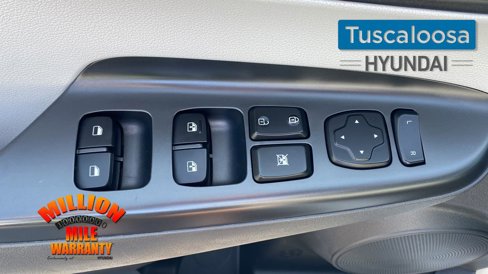 Used 2023 Hyundai Kona SEL image 14