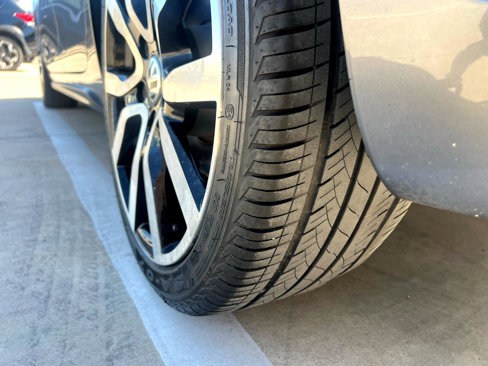Used 2012 Volkswagen GTI 4-Door image 10