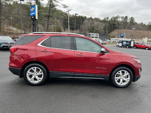 Certified 2020 Chevrolet Equinox Premier w/ LPO, Floor Liner Package image 24