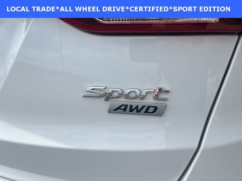 Used 2017 Hyundai Santa Fe Sport image 8