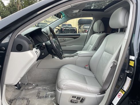 Used 2008 Lexus LS 460 image 21