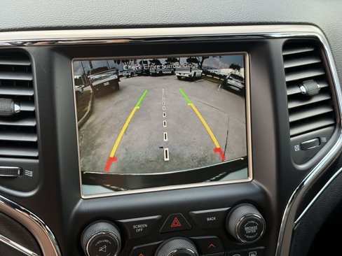 Used 2017 Jeep Grand Cherokee Limited image 21