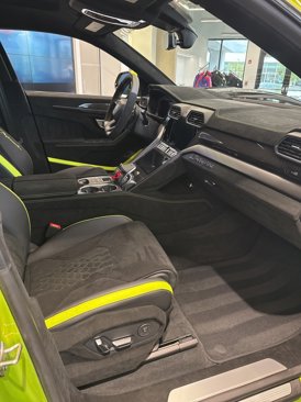 Used 2024 Lamborghini Urus Performante image 18