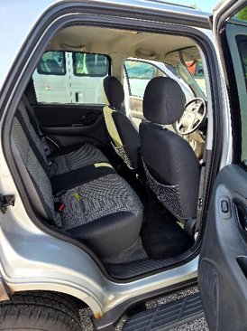 Used 2004 Ford Escape XLT image 12