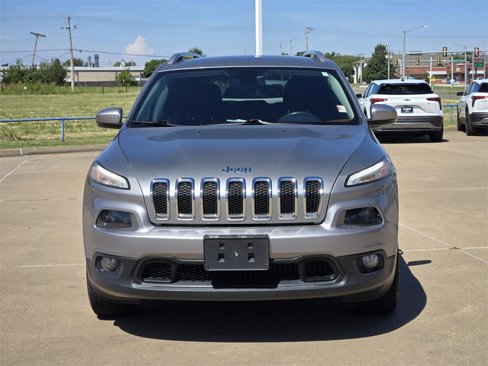 Used 2016 Jeep Cherokee Latitude w/ Safety/Convenience Group image 2