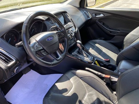 Used 2016 Ford Focus Titanium image 8