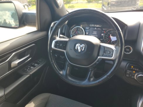 Used 2019 RAM 1500 Big Horn image 7