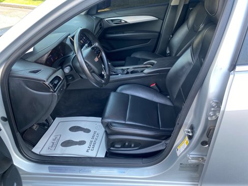 Used 2016 Cadillac ATS Luxury w/ Sun And Sound Package image 10