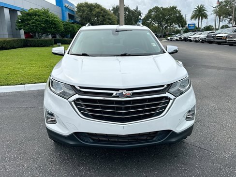 Used 2018 Chevrolet Equinox Premier image 2