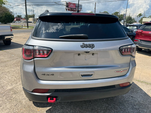 Used 2018 Jeep Compass Trailhawk image 3