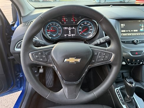 Used 2016 Chevrolet Cruze LT w/ Convenience Package image 25