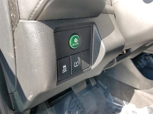 Used 2018 Honda HR-V EX image 11