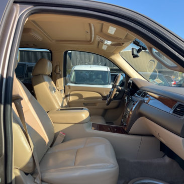 Used 2012 Chevrolet Tahoe LTZ image 18