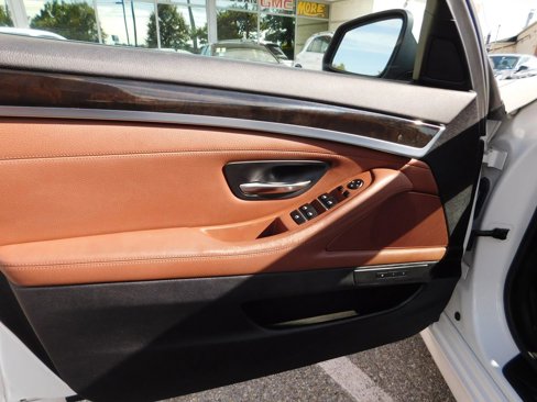 Used 2014 BMW 535i Sedan image 13