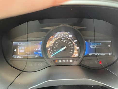 Used 2023 Ford Edge ST-Line image 22
