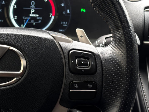 Used 2016 Lexus RC 200t F Sport image 24