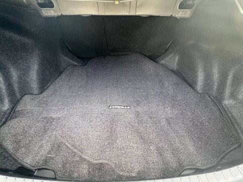 Used 2016 Toyota Corolla L image 21