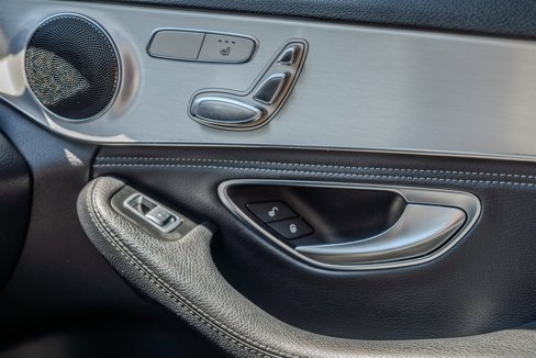 Used 2015 Mercedes-Benz C 300 Sedan image 25