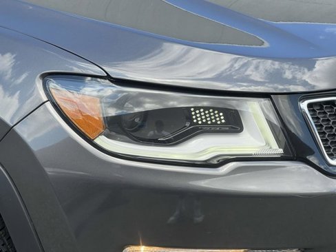 Certified 2021 Jeep Compass Limited w/ Sun and Sound Group image 7