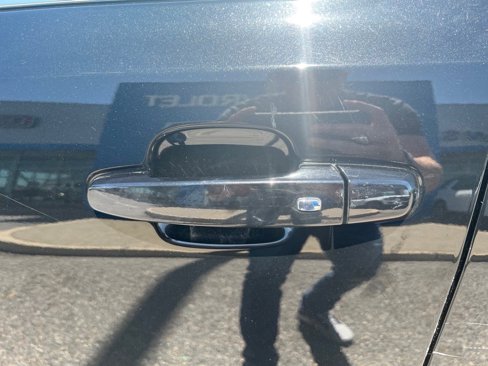 Certified 2023 GMC Acadia SLT image 10
