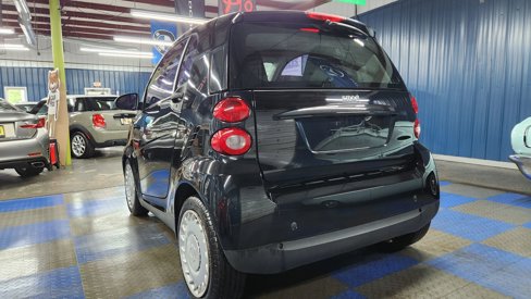Used 2011 smart fortwo pure image 48