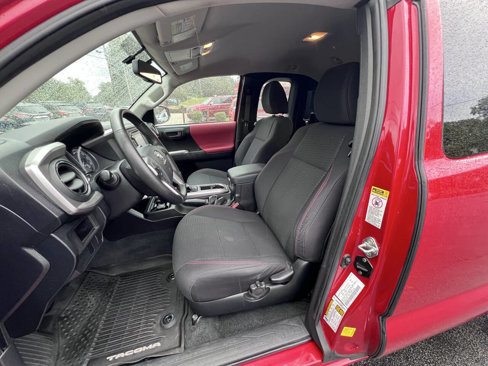 Used 2016 Toyota Tacoma SR5 image 12