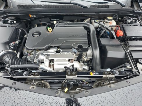 Used 2021 Chevrolet Malibu LT image 26