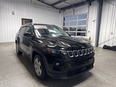 Used 2022 Jeep Compass Latitude image 28