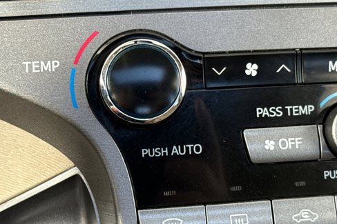 Used 2011 Toyota Venza AWD image 29