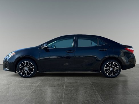 Used 2016 Toyota Corolla S Premium image 4