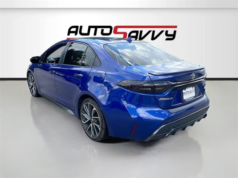 Used 2020 Toyota Corolla SE w/ SE Premium Package image 5