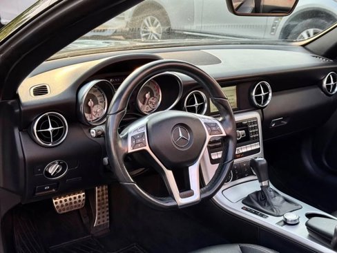 Used 2014 Mercedes-Benz SLK 250 image 10