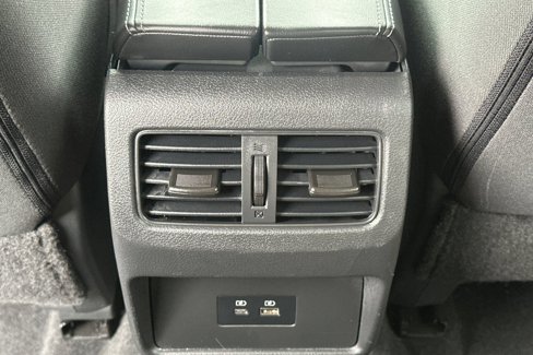 Used 2022 Nissan Rogue SV image 14