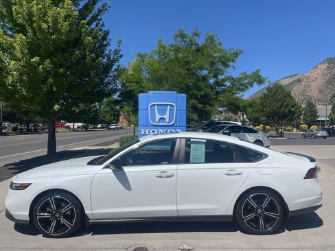Used 2023 Honda Accord Sport image 8