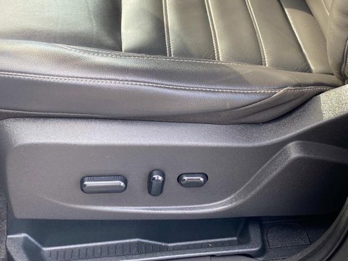 Used 2019 Ford Escape Titanium image 29